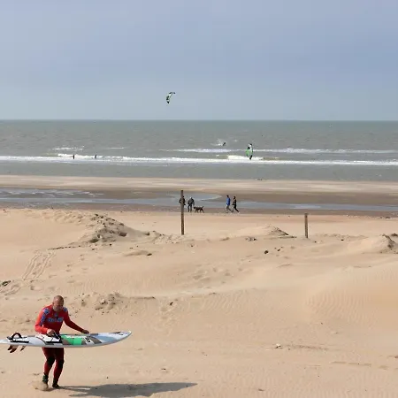 In With Sea View * De Haan