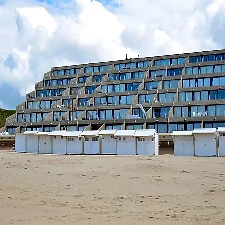 Апартаменты In With Sea View Де-Хаан