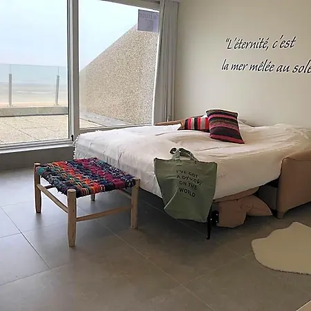 In With Sea View Апартаменты Де-Хаан